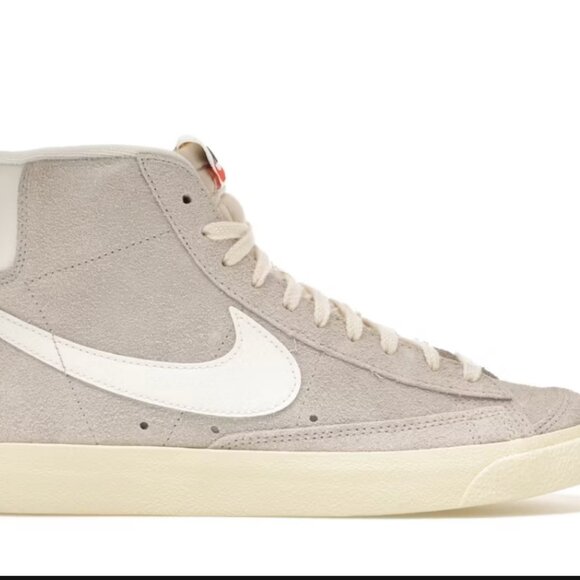 WOMEN'S Nike Blazer Mid 77 Vintage Light Bone Suede - SIZE 8 - Picture 3 of 7